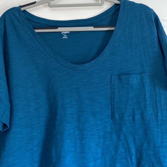 NWT Avenue pocket Tee - size 22/24 - Picture 2 of 5